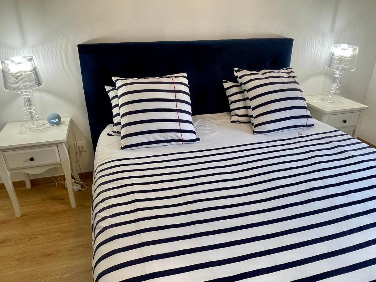 Bella Cruz 66 M2 Prestations Premium, Wifi, Balcon, Parking Avec Borne De Recharge Electrique, Plage Prieure, Commerces 디나르 외부 사진